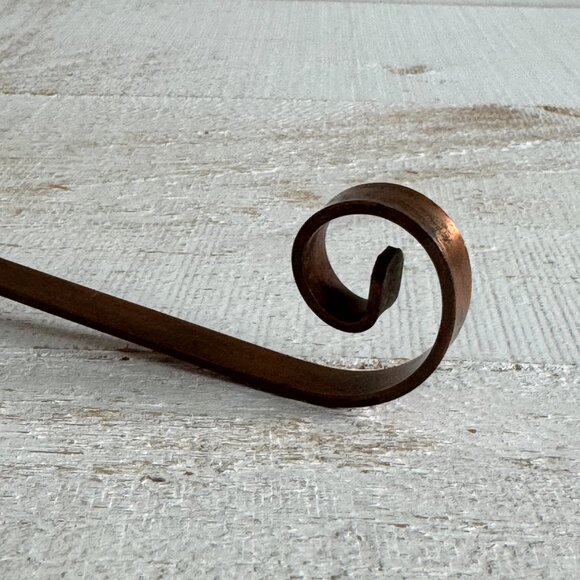 Vintage Copper Candle Snuffer with Twisted Handle - Picture 5 of 8